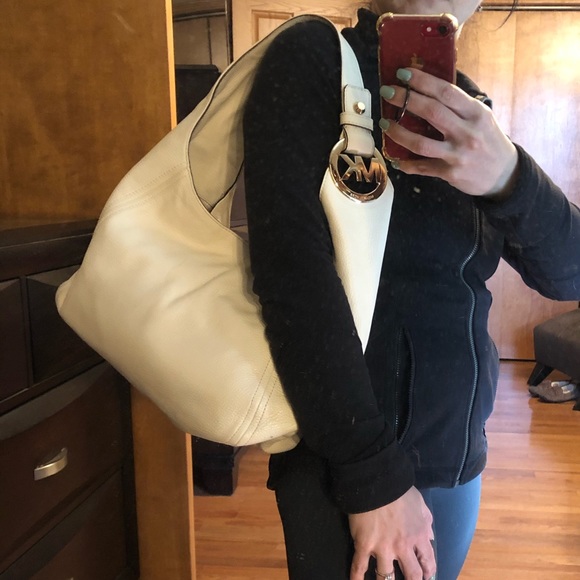 Michael Kors Handbags - Michael Kors White Shoulder Bag